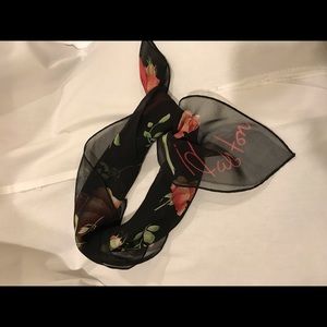 Haiston neck tie square scarf